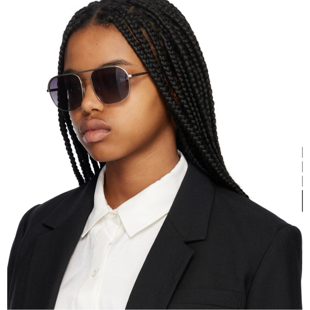 Anine Bing Highland Sunglasses in silver - Picture 4 of 9